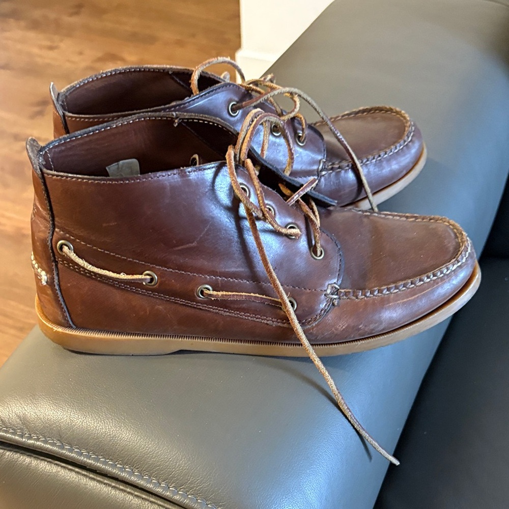 Brooks Brothers Brown Leather Chukka Boots